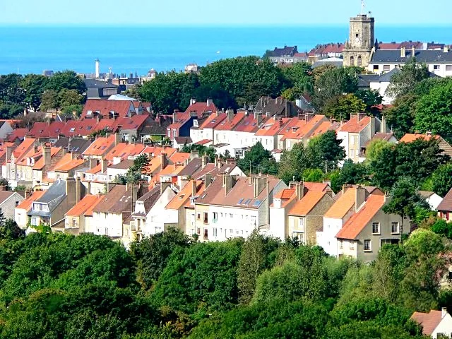 English invasion of France captures Boulogne historical image 1