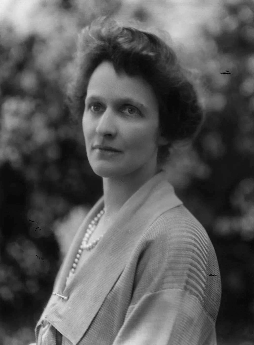 Nancy Astor takes her seat in Parliament historical image 1